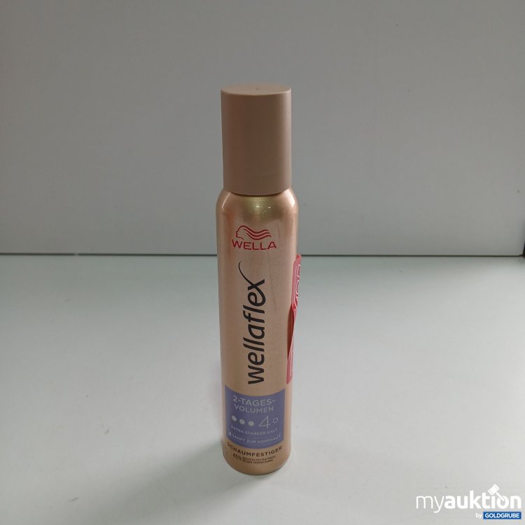 Artikel Nr. 810886 Artikel Nr. 810886: Wella Wellaflex 2 Tage Volumen 200ml