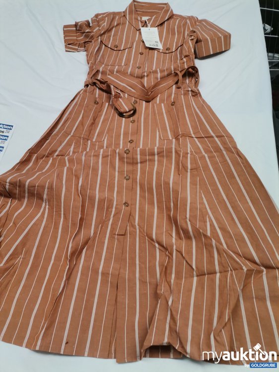 Artikel Nr. 880886 Artikel Nr. 880886: Sezane Paris Kleid