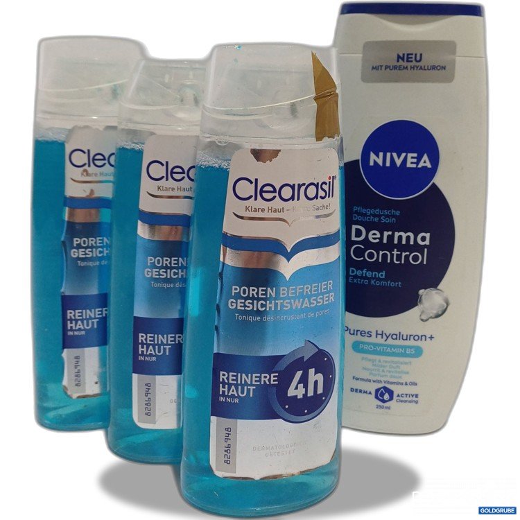 Artikel Nr. 938887 Artikel Nr. 938887: Clearasil Gesichtswasser 200ml + Nivea Derma Control
