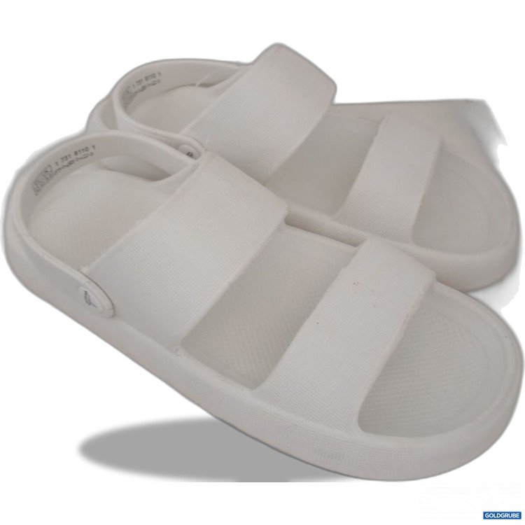 Artikel Nr. 954887: Badeschuhe verschmutzt