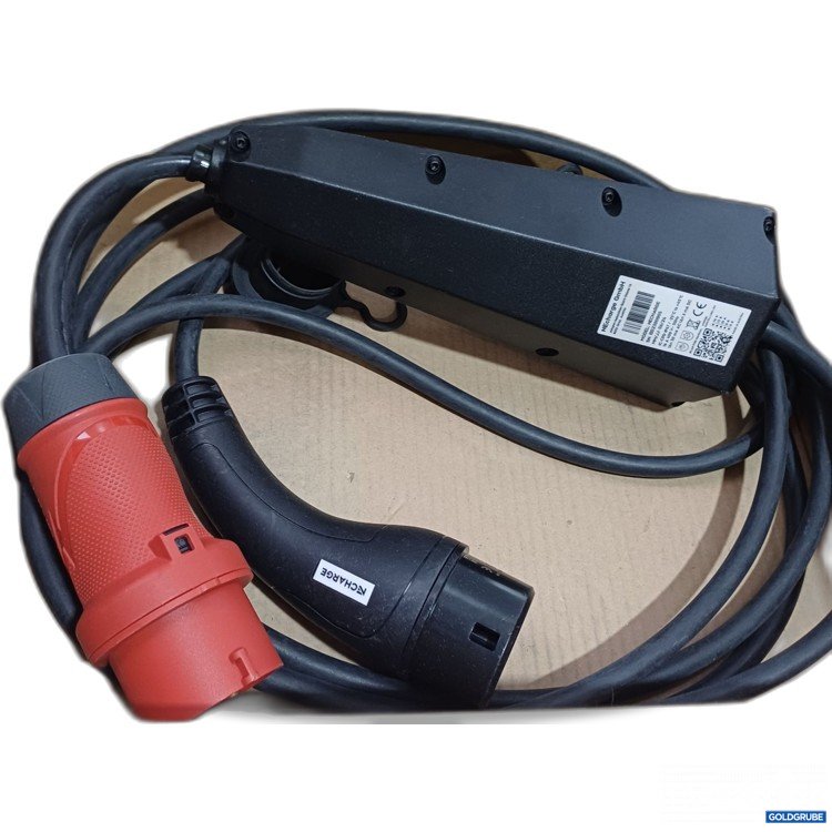 Artikel Nr. 989888 Artikel Nr. 989888: NEchrage GmBH - Hochvoltstecker