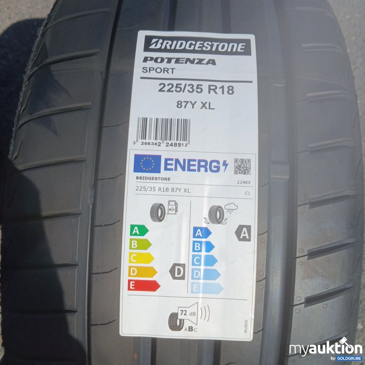 Artikel Nr. 440889: Bridgestone 225/35R18 Reifen