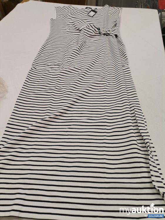 Artikel Nr. 864890: Zero Kleid 