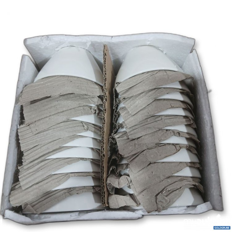 Artikel Nr. 441894: Porzellanbecher Set 55584