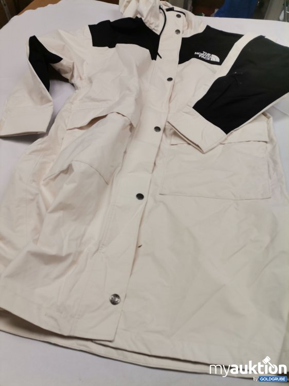 Artikel Nr. 836900: The north Face reign on Parka verschmutzt 