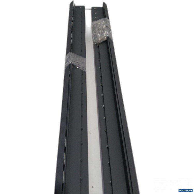 Artikel Nr. 951900: Winkeleisen Schwarz 5×2.5×118cm 12 Stück mit Befestigungsschrauben 