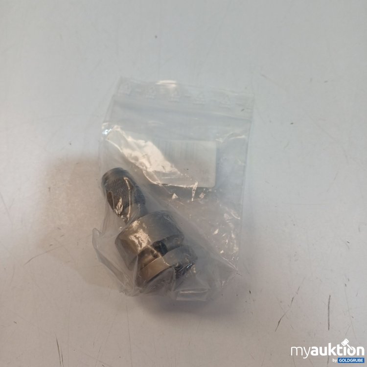 Artikel Nr. 894902 Artikel Nr. 894902: Adapter von einem 1/2"-Innenvierkant-Antriebb auf einen 1/4"-Außensechskantantrie