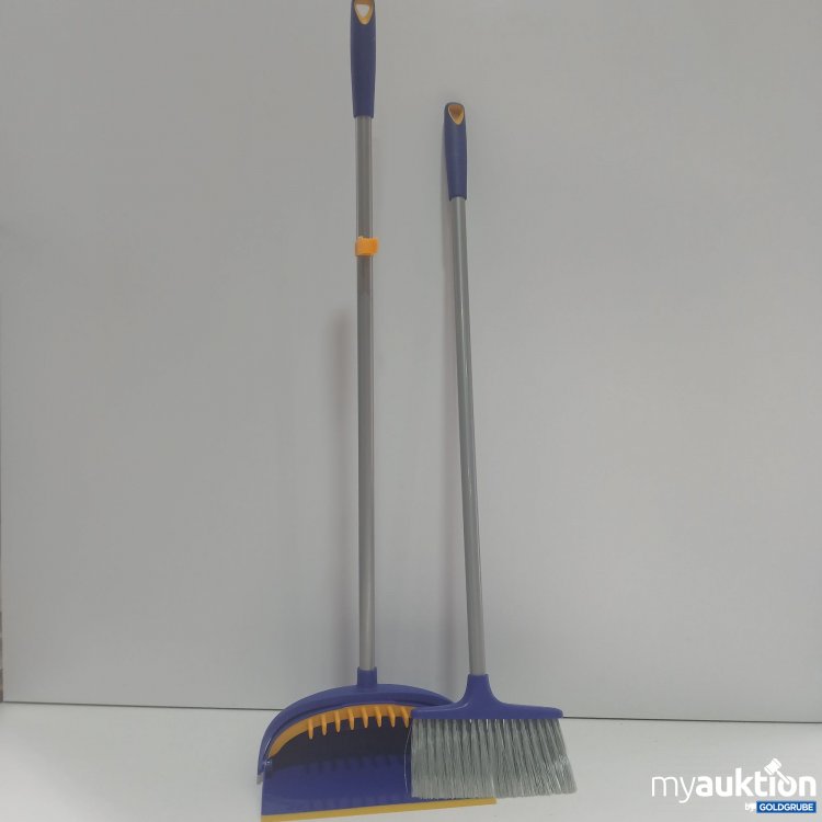 Artikel Nr. 832904: Broom and Dustpan Set for Home