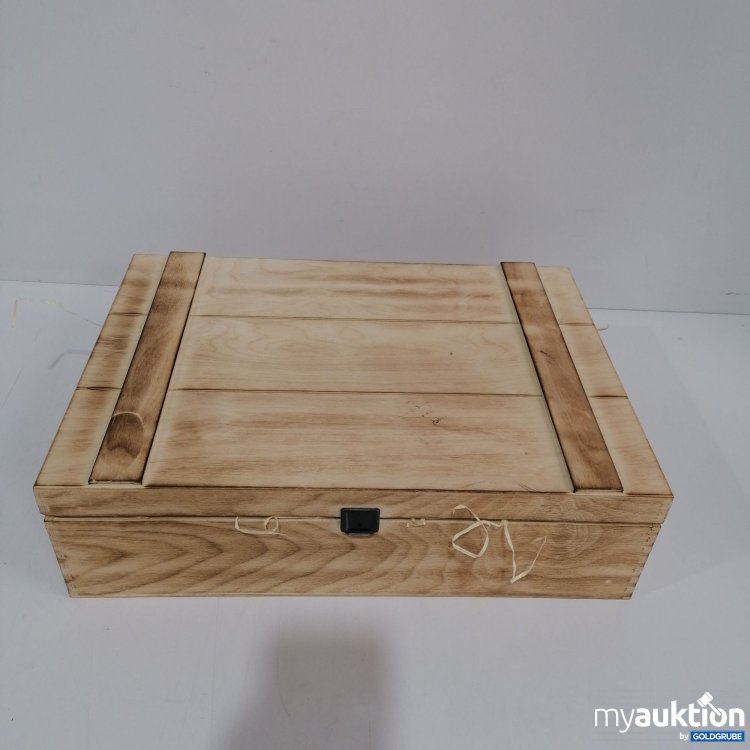 Artikel Nr. 825907: Holzkiste Geschenkbox für Wein 38x28 cm