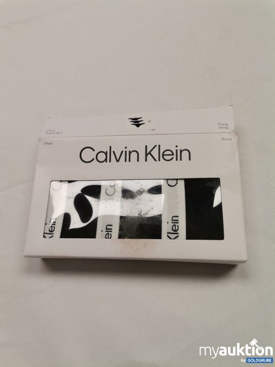 Artikel Nr. 842907 Artikel Nr. 842907: Calvin Klein Thong Verpackung verschmutzt