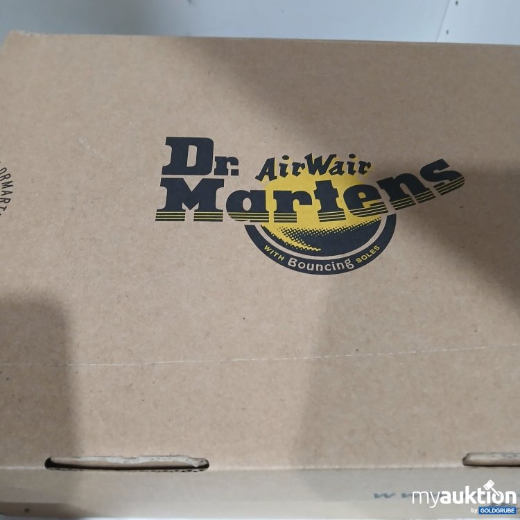 Artikel Nr. 469910 Artikel Nr. 469910: Dr. Martens Slipper
