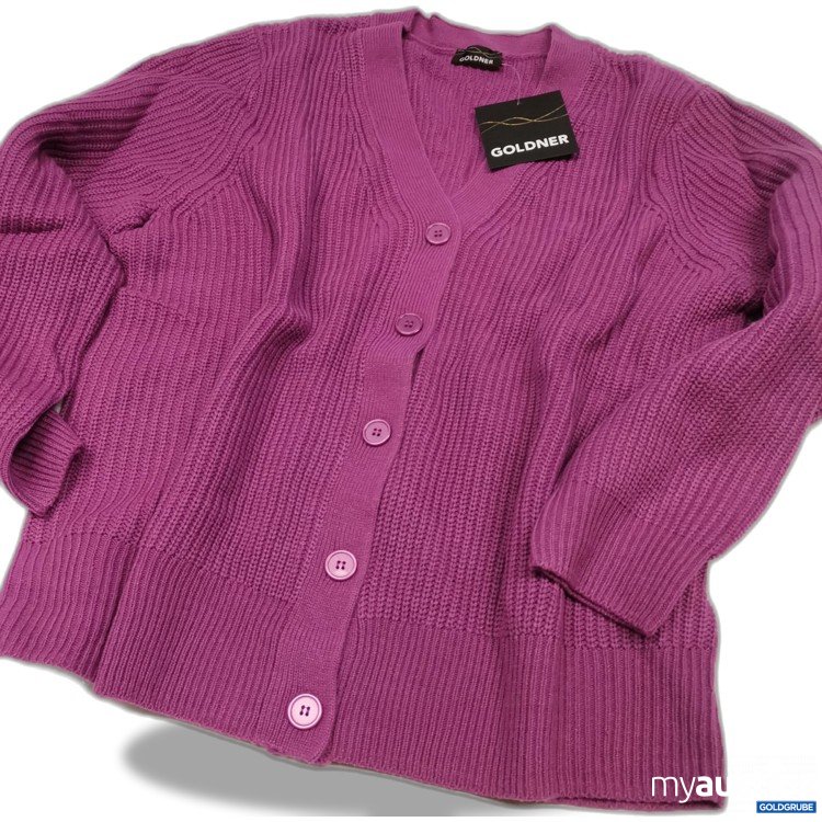 Artikel Nr. 879910 Artikel Nr. 879910: Goldner Strickweste