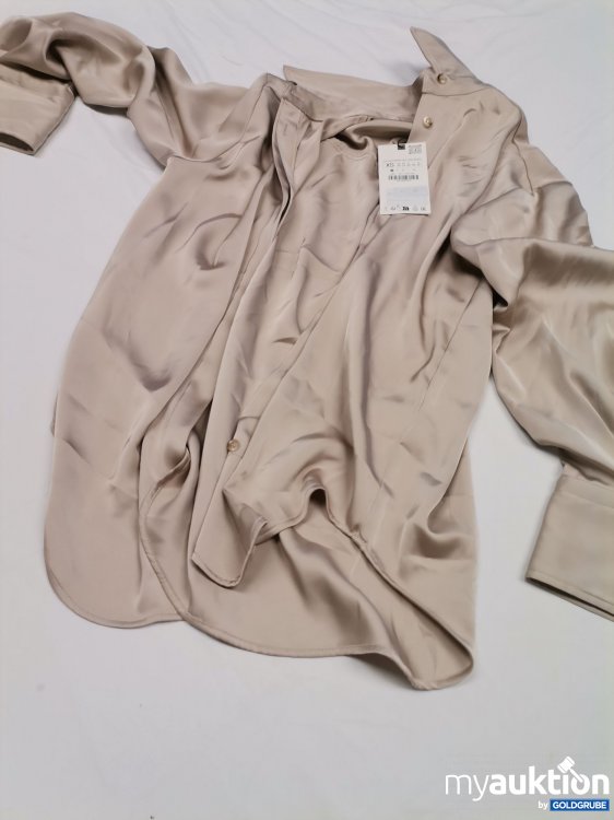 Artikel Nr. 880910 Artikel Nr. 880910: ZARA Satin Bluse