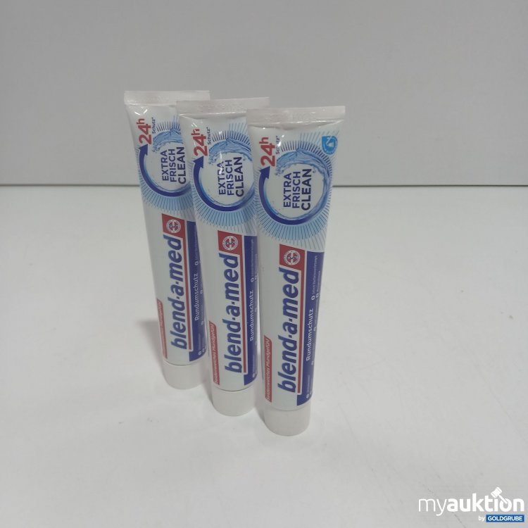 Artikel Nr. 818914 Artikel Nr. 818914: Blend a med Zahnpflege 3x75ml