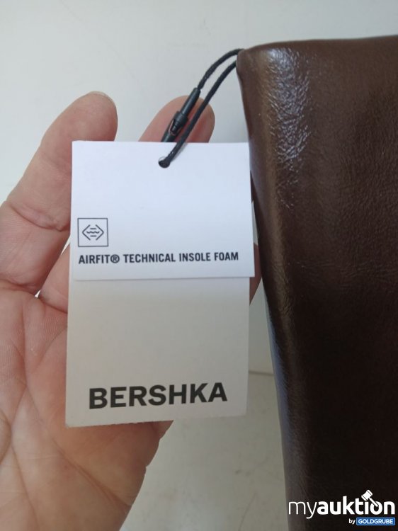 Artikel Nr. 986916 Artikel Nr. 986916: Bershka Stiefel