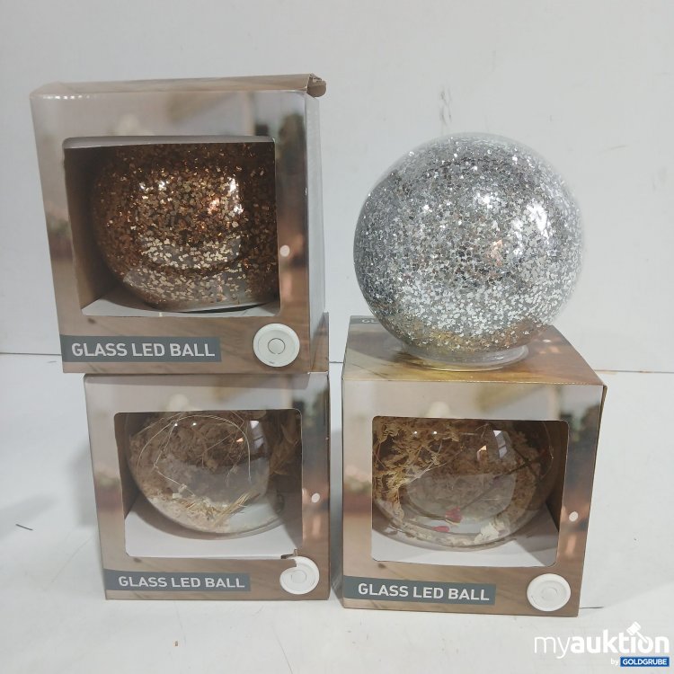 Artikel Nr. 939917 Artikel Nr. 939917: Glass LED Ball