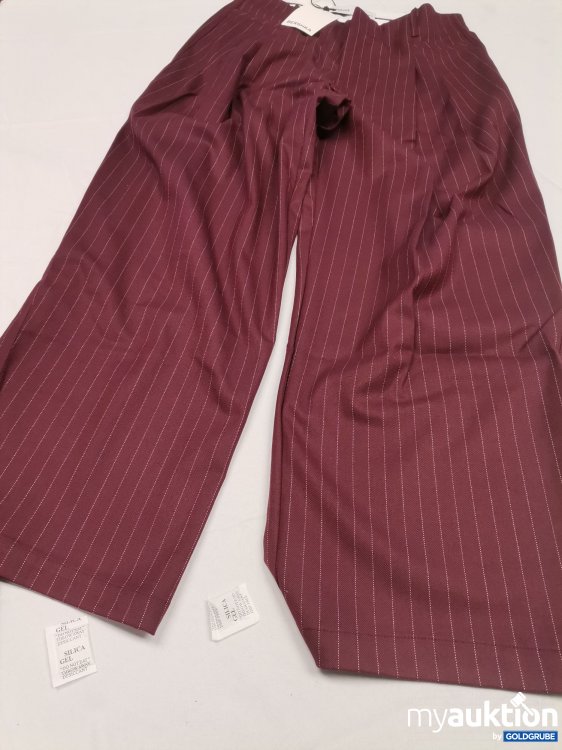 Artikel Nr. 836918: Bershka Hose 