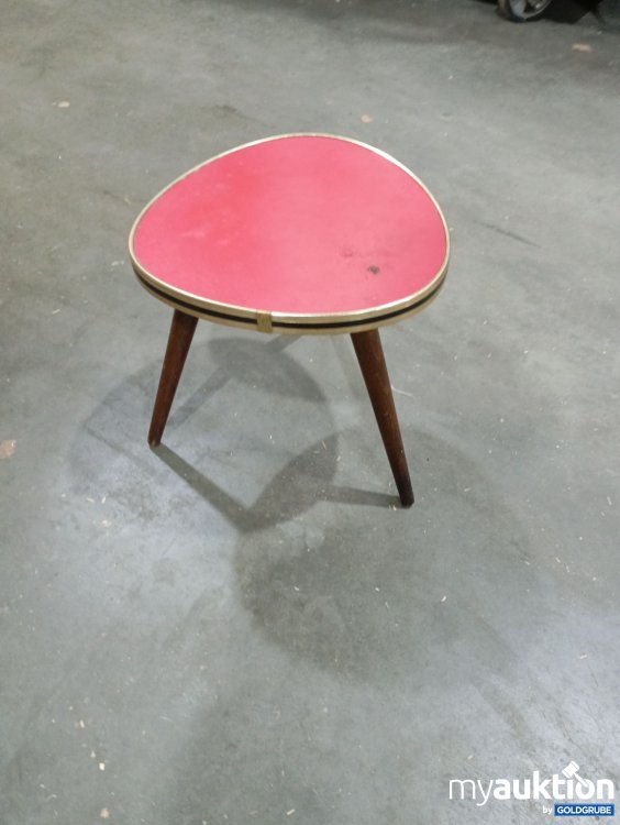 Artikel Nr. 476925 Artikel Nr. 476925: Vintage Blumenhocker Rot mit goldenem Rahmen