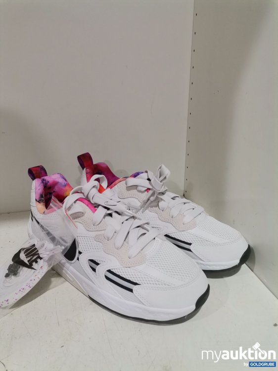 Artikel Nr. 877926 Artikel Nr. 877926: Nike jam train