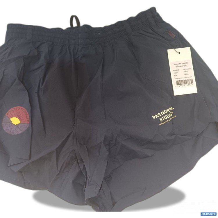 Artikel Nr. 938928: Pas Normal Studios Balance Shorts Damen Small