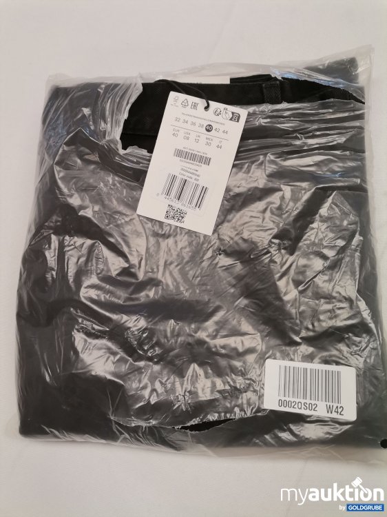 Artikel Nr. 879932 Artikel Nr. 879932: Bershka Jeans