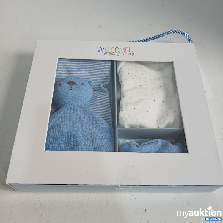 Artikel Nr. 462933 Artikel Nr. 462933: Welcome to the Family Baby Boy Set