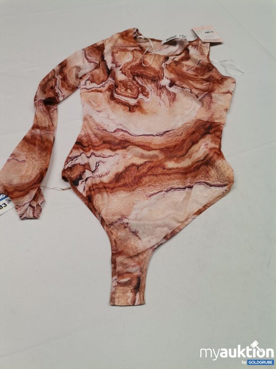 Artikel Nr. 863933 Artikel Nr. 863933: Missquided Body