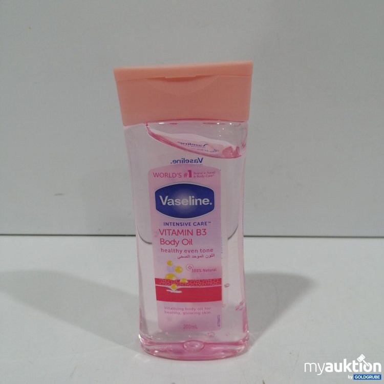 Artikel Nr. 890933 Artikel Nr. 890933: Vaseline Vitamin B3 Body Oil 200ml