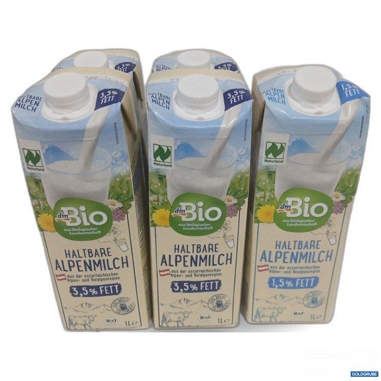 Artikel Nr. 461934 Artikel Nr. 461934: DM Bio, haltbare Alpenmilch 4x1L-3,5% Fett, 1x1L-1,5% Fett