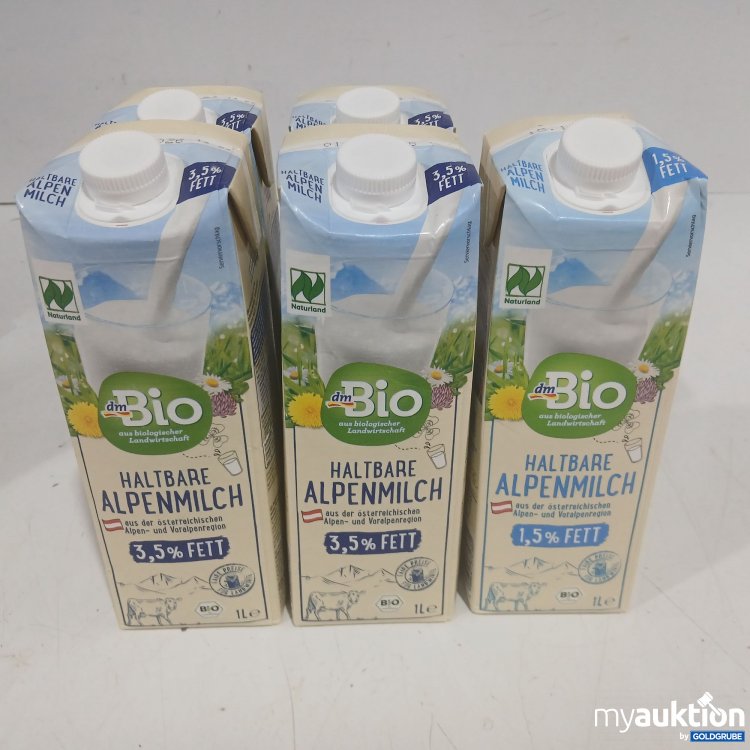 Artikel Nr. 461934 Artikel Nr. 461934: DM Bio, haltbare Alpenmilch 4x1L-3,5% Fett, 1x1L-1,5% Fett