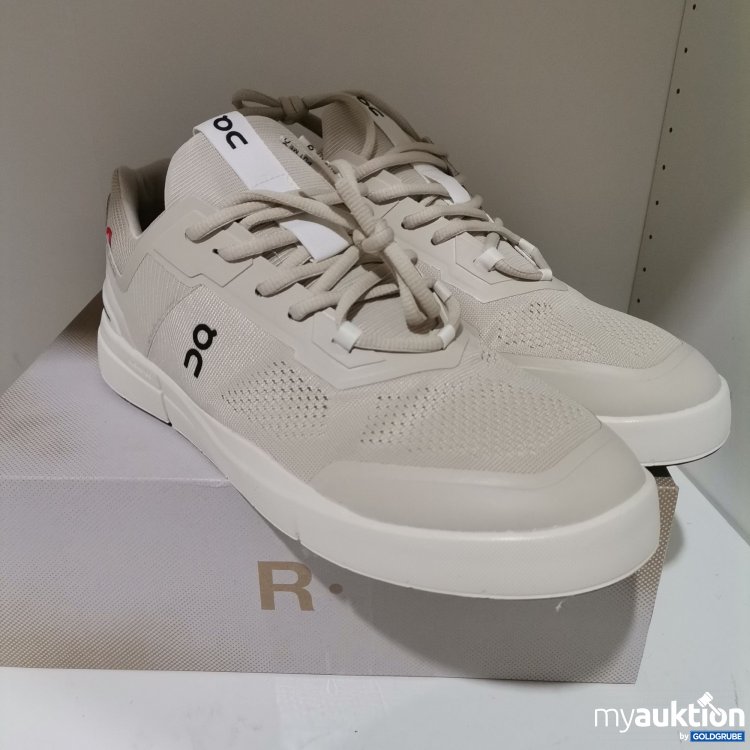 Artikel Nr. 876934 Artikel Nr. 876934: On cloud the Roger spin