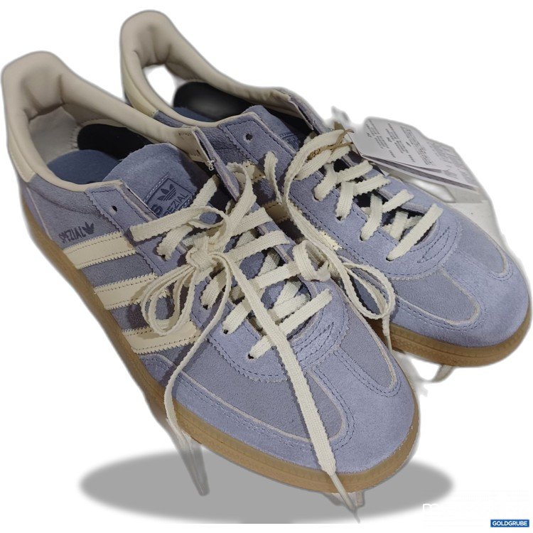 Artikel Nr. 931934 Artikel Nr. 931934: adidas Originals Handball Spezial Sneaker, Wildleder mit beigen Akzenten