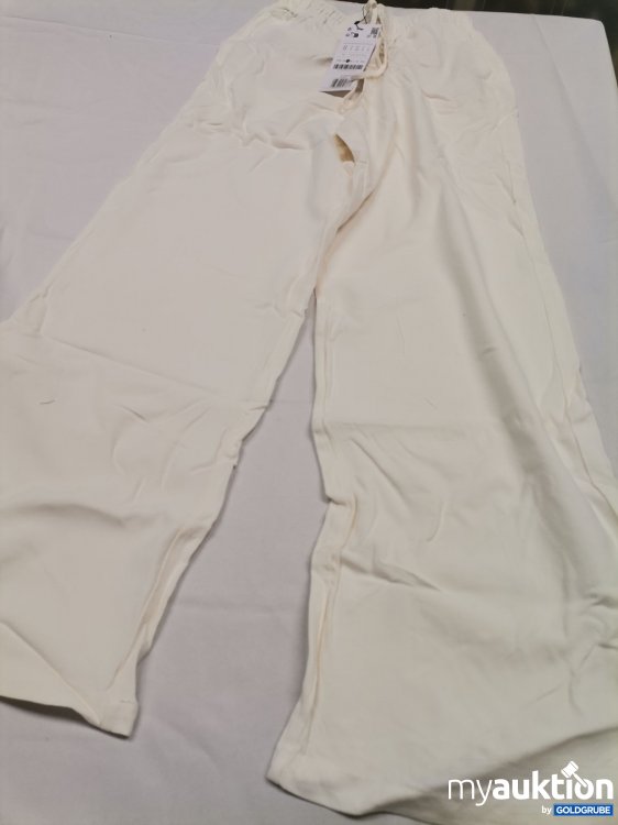 Artikel Nr. 841936: Stradivarius Schlupfhose 