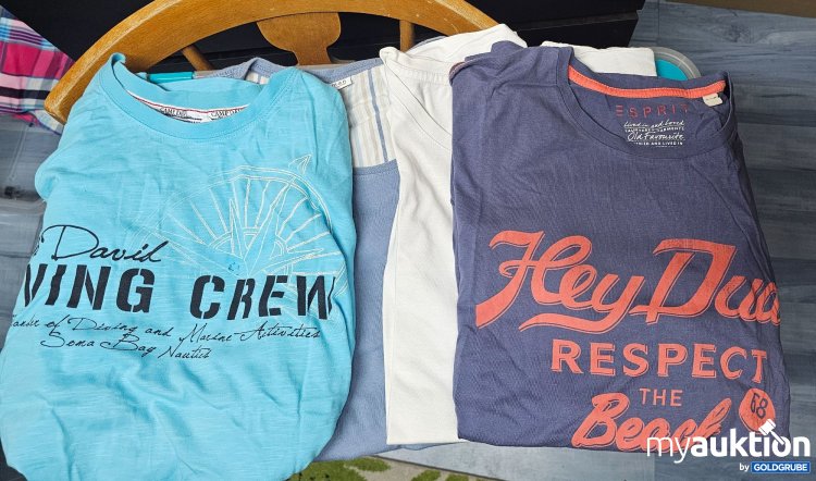 Artikel Nr. 396937: 4Stk T-Shirts - darunter Esprit, Camp David 