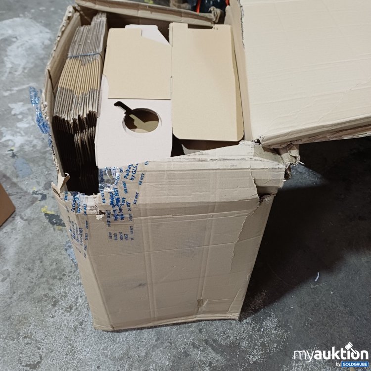 Artikel Nr. 446937 Artikel Nr. 446937: Paket mit Kartonagen / Verpackungsmaterial