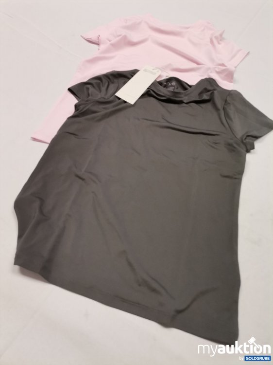 Artikel Nr. 822937 Artikel Nr. 822937: H&M Move Shirts