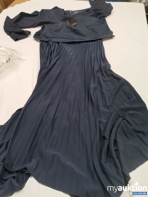 Artikel Nr. 836937: Weekend Max Mara Kleid leicht verschmutzt 