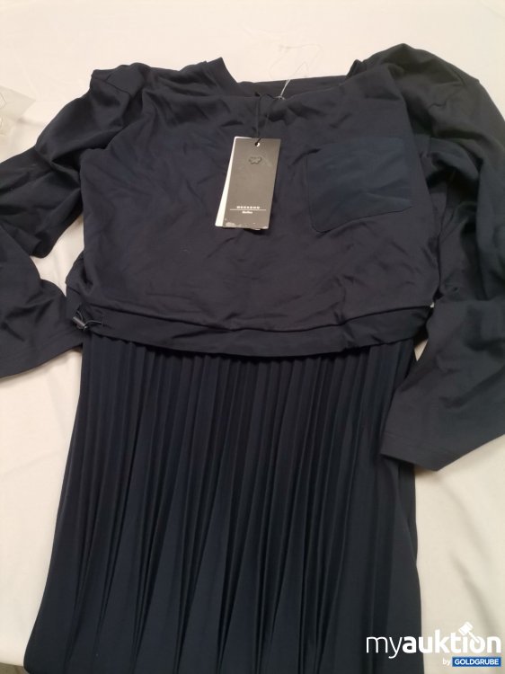 Artikel Nr. 836937: Weekend Max Mara Kleid leicht verschmutzt 