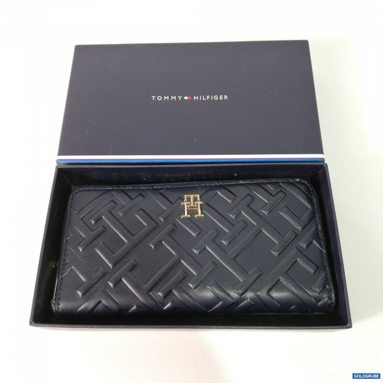 Artikel Nr. 385938 Artikel Nr. 385938: Tommy Hilfiger Geldbörse ca. 19x10cm
