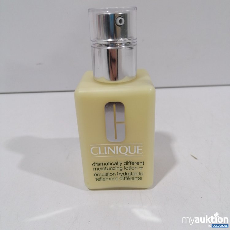 Artikel Nr. 890938 Artikel Nr. 890938: Clinique Moisturizing Lotion+ 125ml