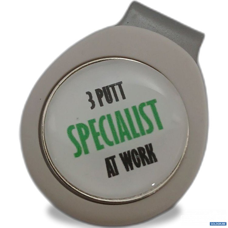 Artikel Nr. 971938 Artikel Nr. 971938: Pitchfix Hat Clip Weiß mit 3 Putt Specialist At Work Aufschrift