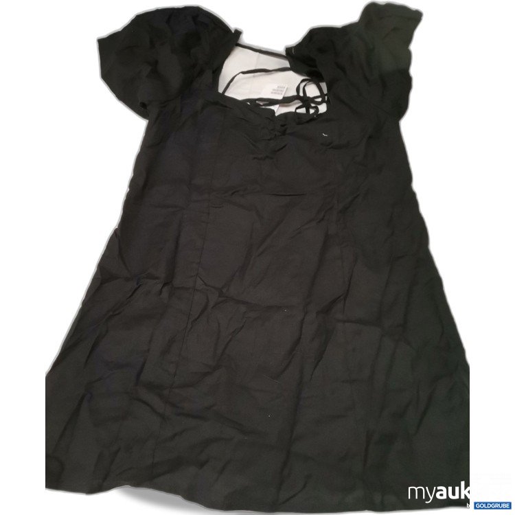 Artikel Nr. 695939 Artikel Nr. 695939: H&M Kleid