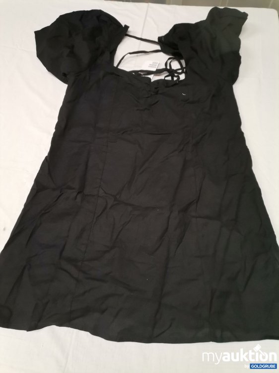 Artikel Nr. 695939 Artikel Nr. 695939: H&M Kleid