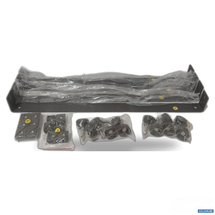 Artikel Nr. 467940 Artikel Nr. 467940: Metallhalterungen mit Schrauben und Kunststoffteilen