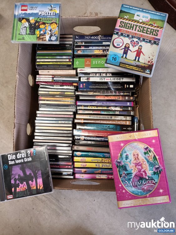 Artikel Nr. 999940 Artikel Nr. 999940: Karton mit 45 CDs und 30 DVDs
