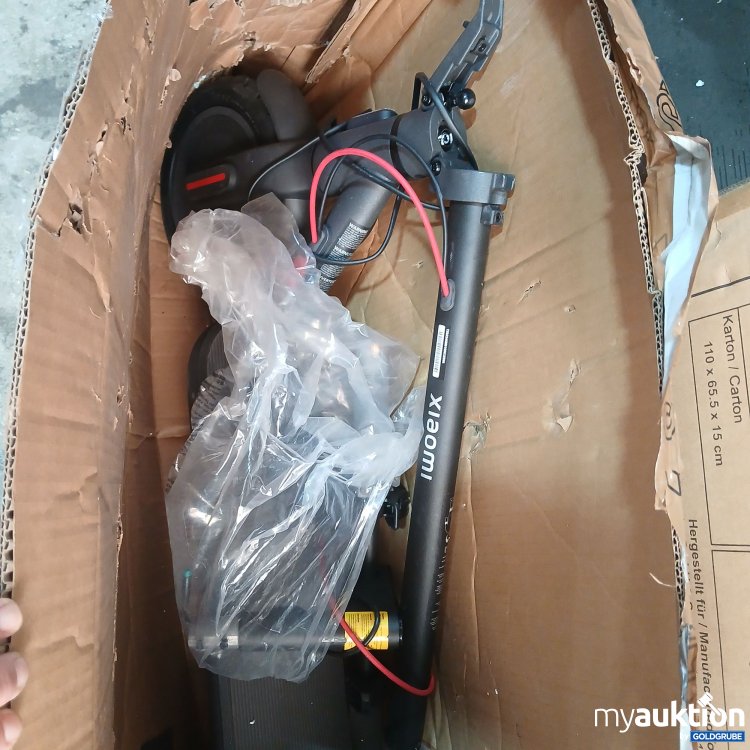 Artikel Nr. 463941 Artikel Nr. 463941: Xiaomi Electric Scooter 4