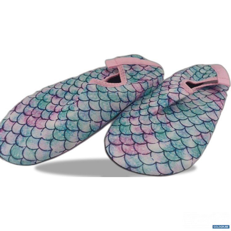 Artikel Nr. 938943: Kinderschuhe mit Schuppenmuster in Blau und Pink