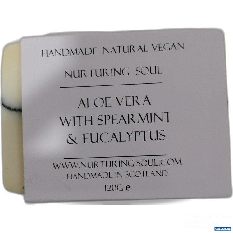 Artikel Nr. 890944 Artikel Nr. 890944: Handmade Seife Aloe Vera Spearmint & Eucalyptus 120g
