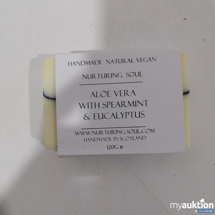 Artikel Nr. 890944 Artikel Nr. 890944: Handmade Seife Aloe Vera Spearmint & Eucalyptus 120g