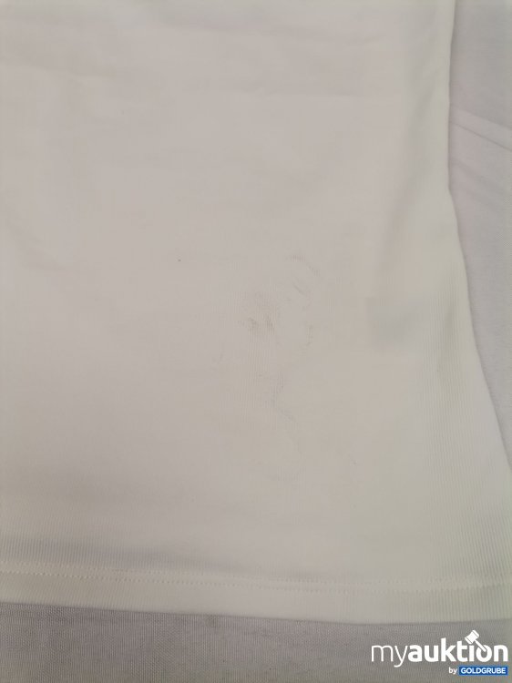 Artikel Nr. 823946 Artikel Nr. 823946: H&M Top verschmutzt